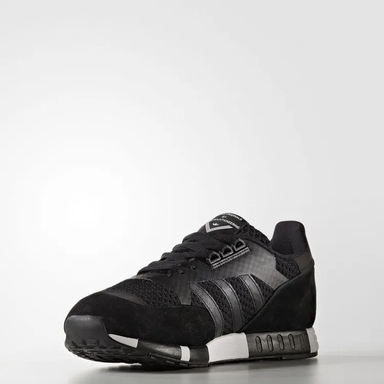 Adidas White Mountaineering x Boston Super Primeknit 'Black' Sneakers, Black