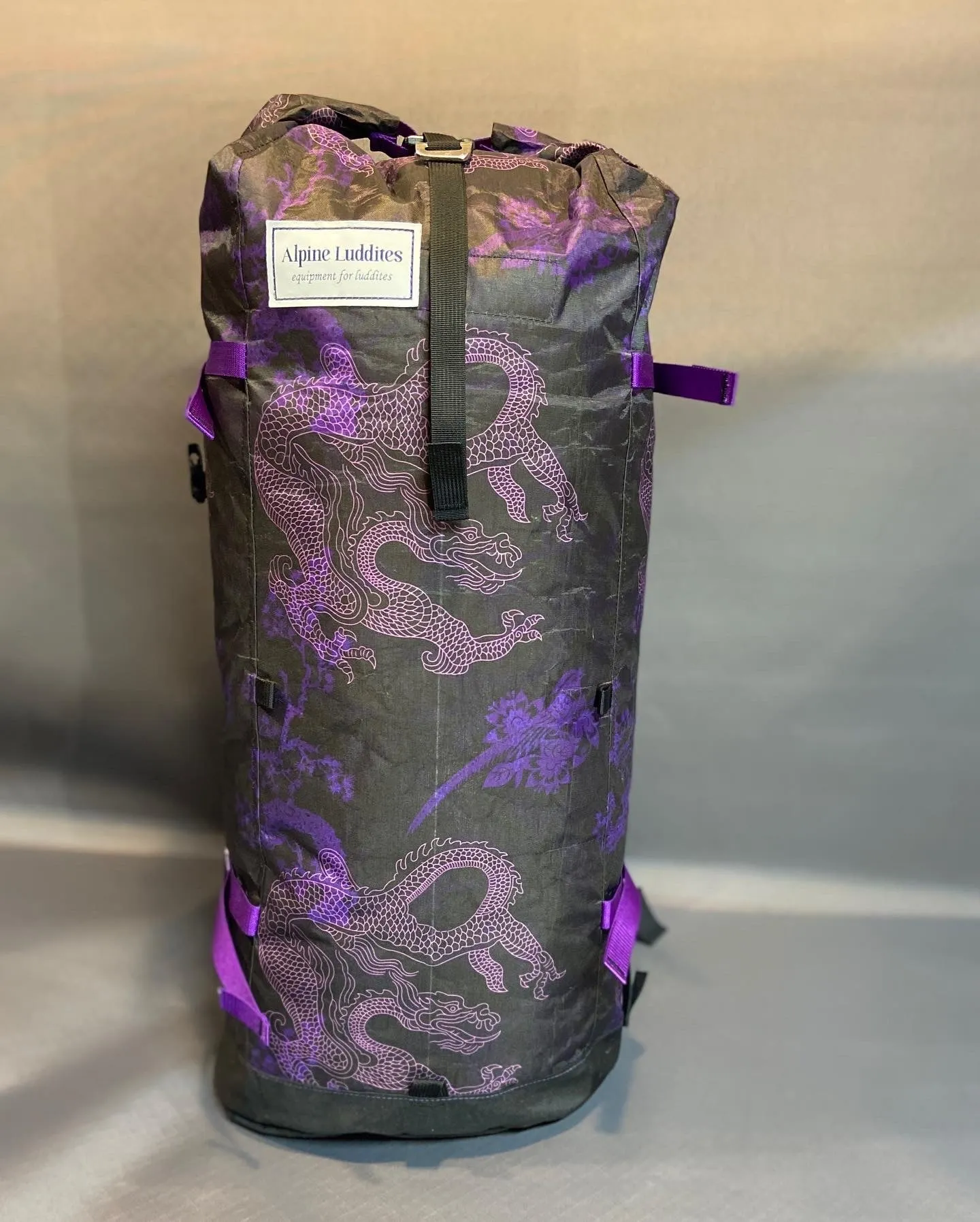 Ultra Light Dyneema Dragon pack